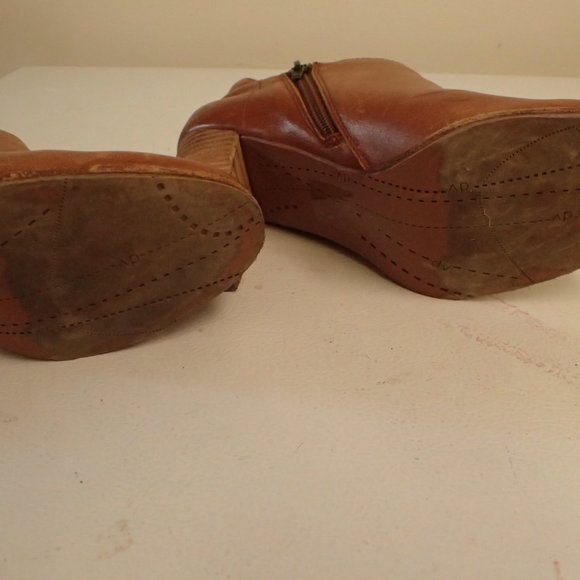 Leather Ankle Booties by Dolce Vita Ladies Size 9 - Picture 6 of 9